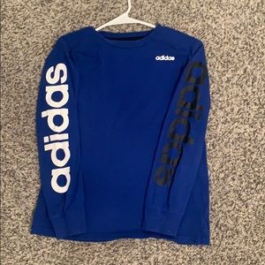 Girls adidas shirt 💙